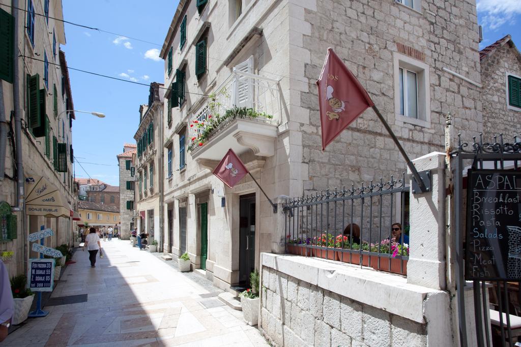 Casa Matosica Apartments Split Chambre photo